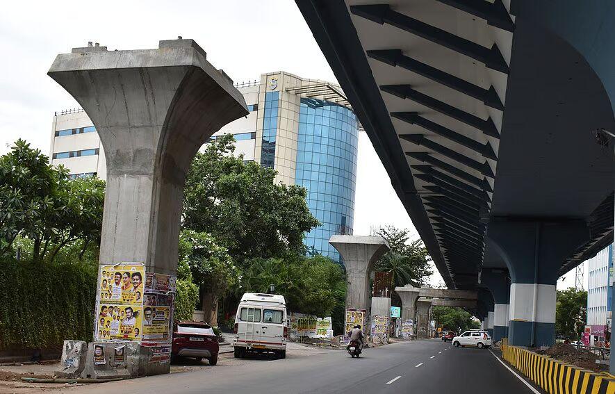Avinashi Road Flyover Structural Neglect