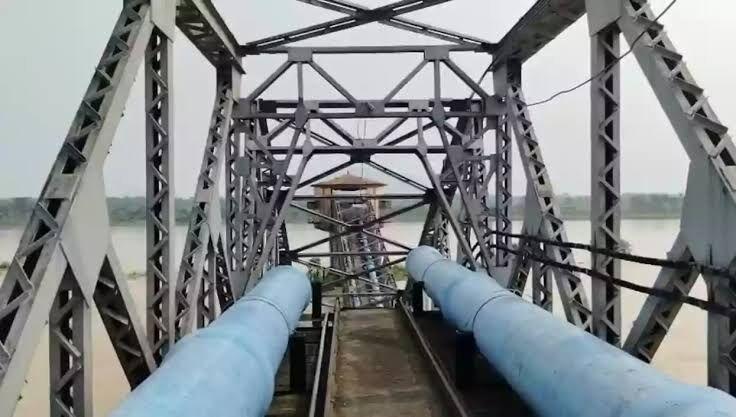 Damodar Iron Bridge and Water Pipeline Collapse