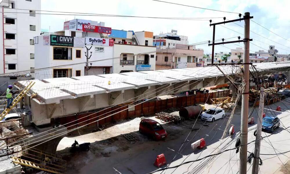 Garuda Varadhi (Srinivasa Sethu) Flyover