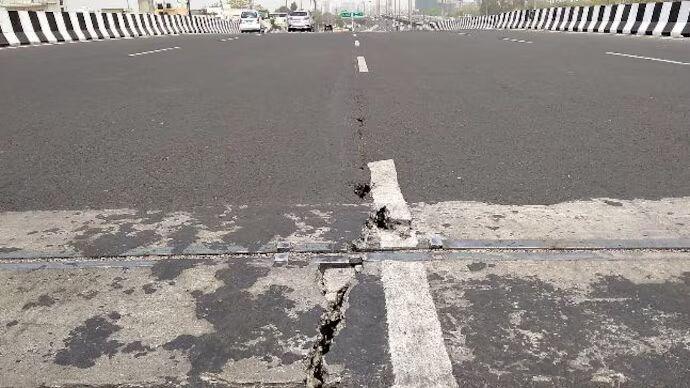 IFFCO Chowk flyover crack — photo 2