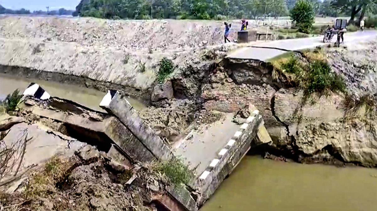 Motihari bridge collapse