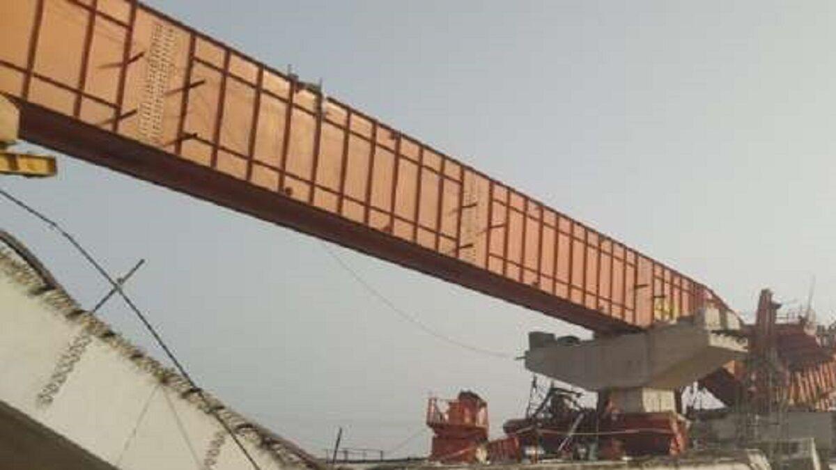 NH-16 Flyover Beam Collapse — photo 2