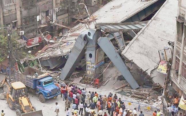 Vivekananda Road (Posta) flyover collapse
